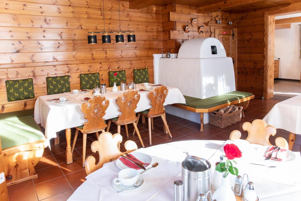 Gaestehaus Sonnenheim Mittenwald Exterior photo